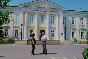 От Городской управы до музея изобразительных искусств!